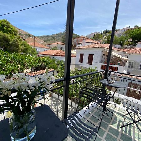 Douskos Uptown Living Hotel Hydra  Luaran gambar