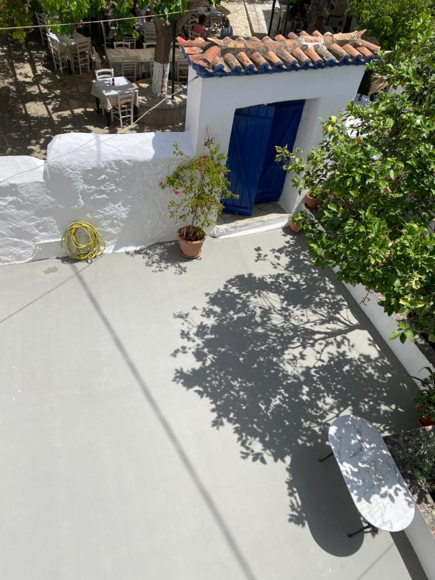 Douskos Uptown Living Hotel Hydra  Luaran gambar